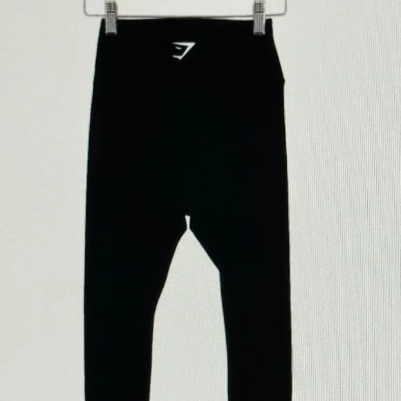 GYMSHARK Black Training Cropped Leggings New with Tags - Picture 4 of 4